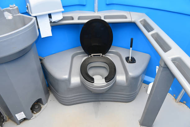Best Portable toilet rental cost  in Moundsville, WV
